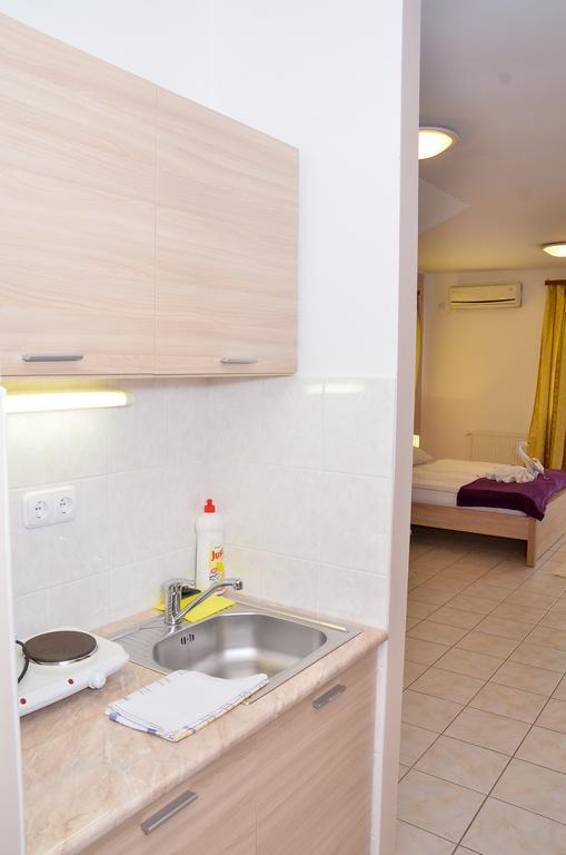 Amulett Studios Apartment Hajdúszoboszló Εξωτερικό φωτογραφία